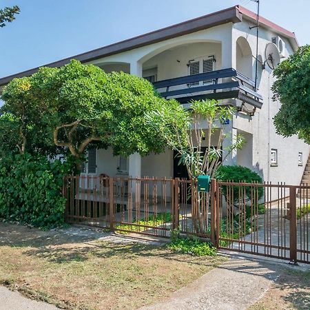 Apartments Mira بريفلاكا المظهر الخارجي الصورة