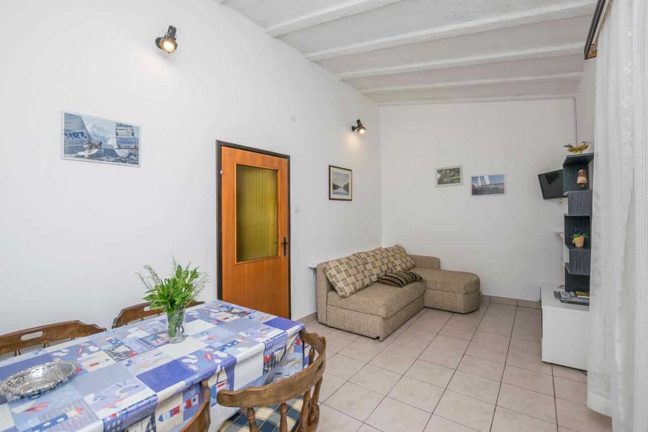 Apartments Mira بريفلاكا المظهر الخارجي الصورة